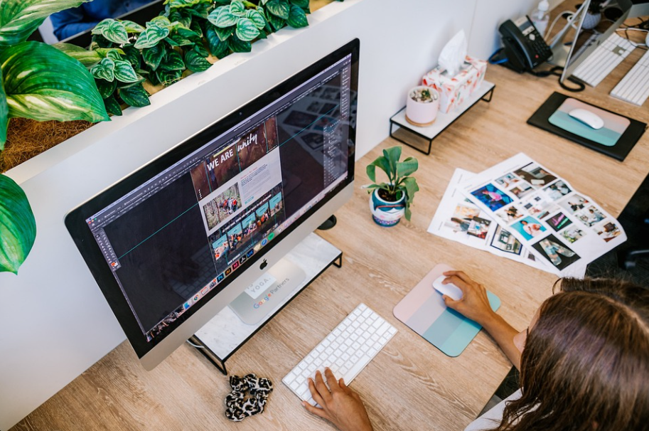 brand designer