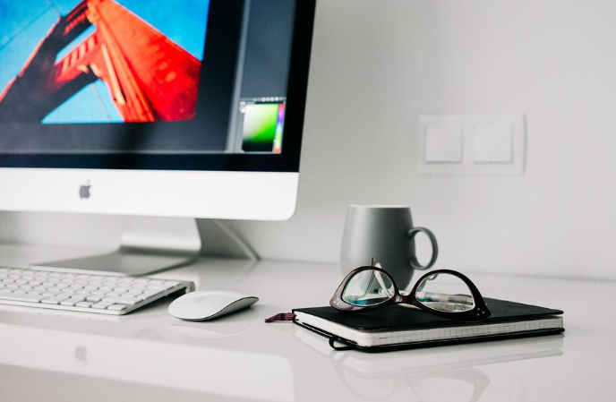 Essential Ophthalmology Website Design Elements