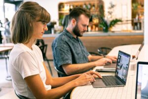 Essential Tips for Selecting the Right PPC 